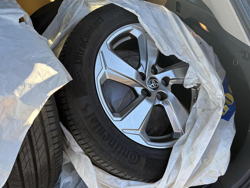 Toyota RAV4 vaihtoauto