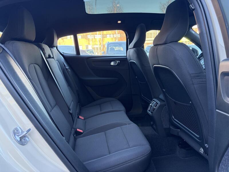 Volvo EC40 vaihtoauto