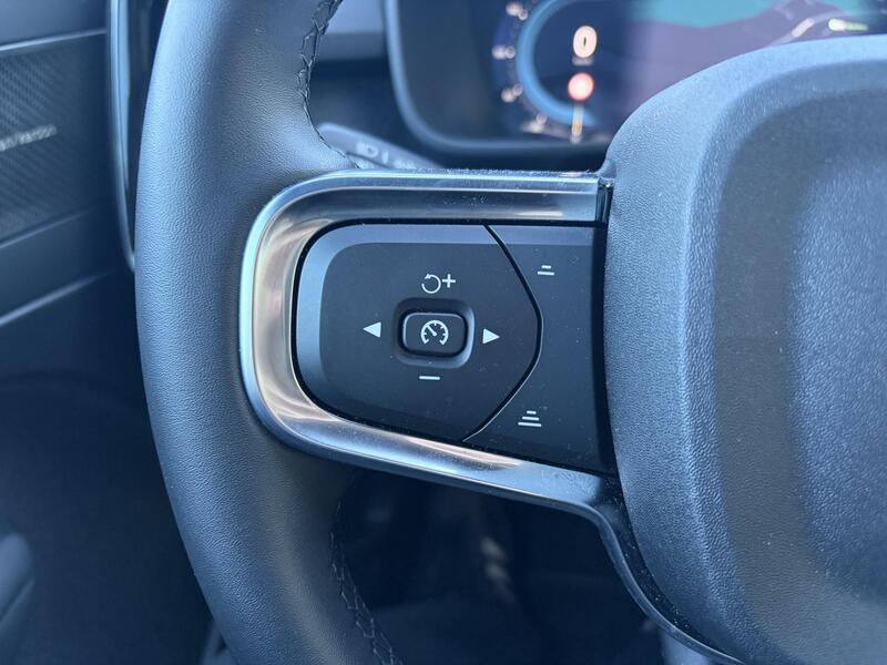 Volvo EC40 vaihtoauto