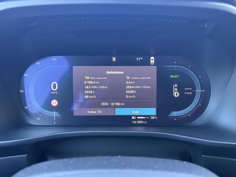 Volvo EC40 vaihtoauto