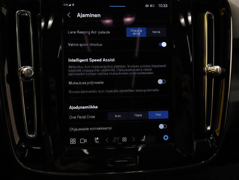 Volvo EC40 vaihtoauto