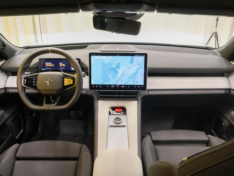 Polestar 4 vaihtoauto