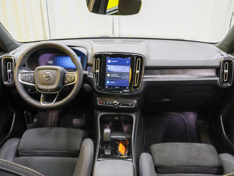 Volvo C40 vaihtoauto