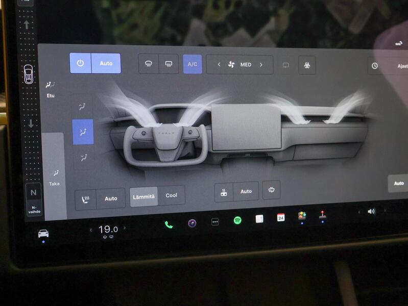 Tesla Model X vaihtoauto