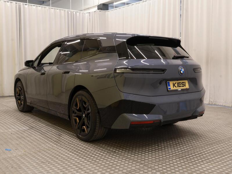 BMW iX M60 vaihtoauto