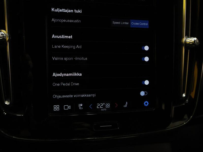 Volvo XC40 vaihtoauto