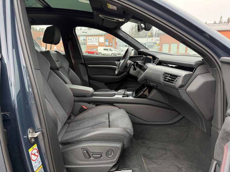 Audi Q8 e-tron vaihtoauto