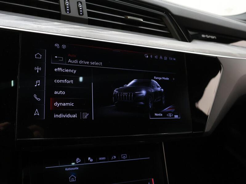 Audi Q8 e-tron vaihtoauto