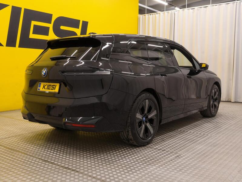 BMW iX vaihtoauto