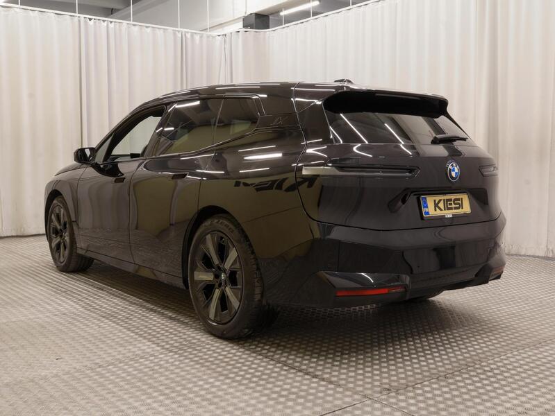 BMW iX vaihtoauto