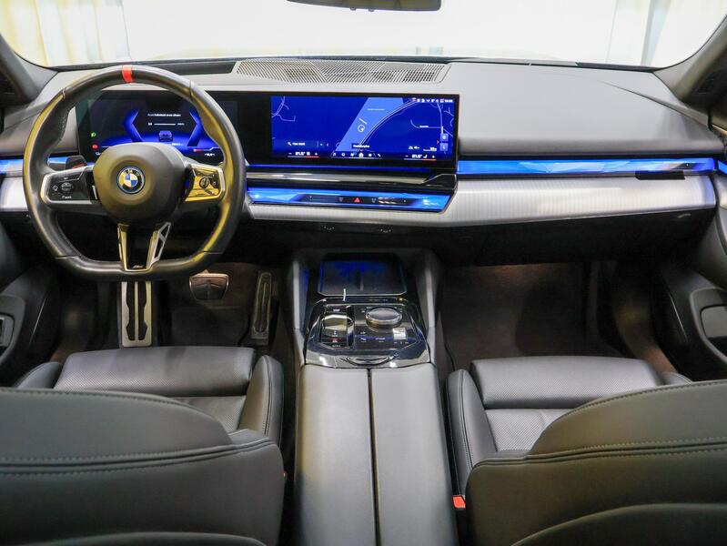 BMW i5 M60 vaihtoauto