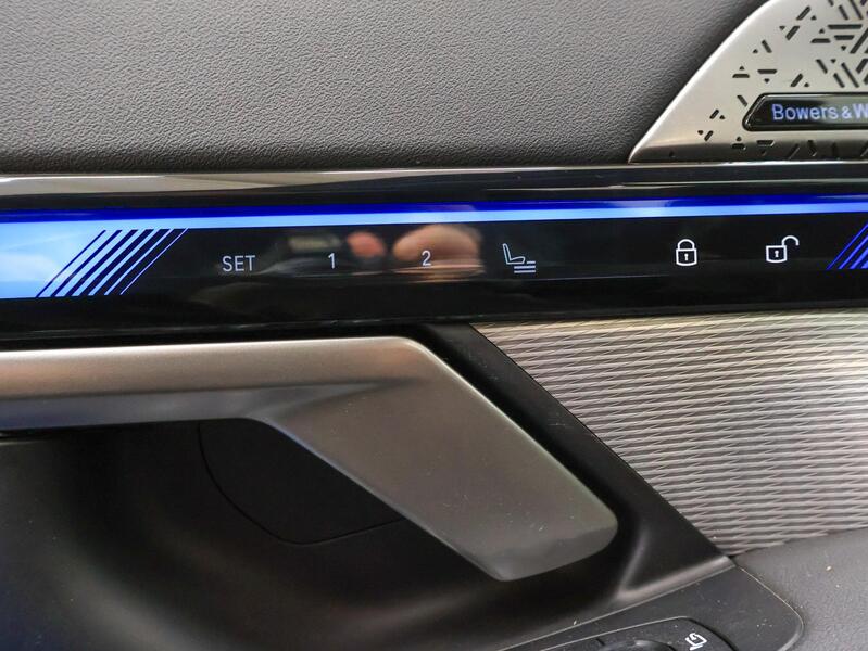 BMW i5 M60 vaihtoauto