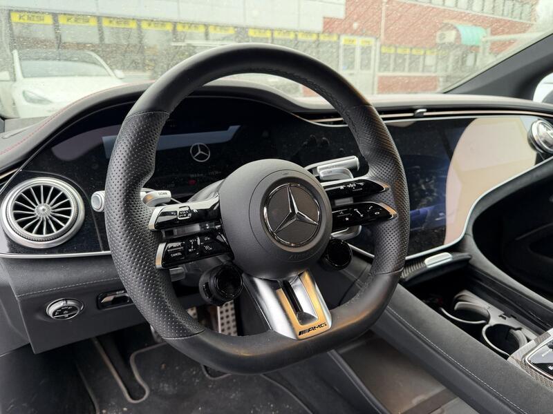 Mercedes-Benz EQS vaihtoauto