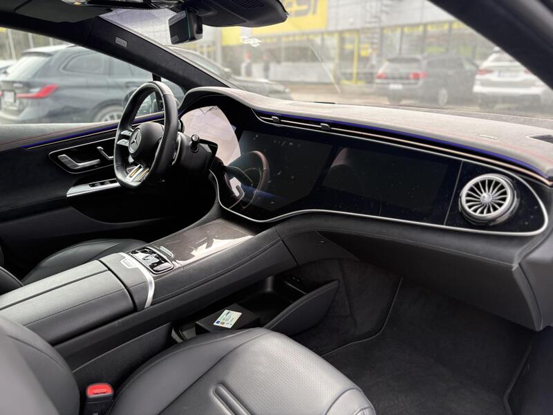 Mercedes-Benz EQE vaihtoauto