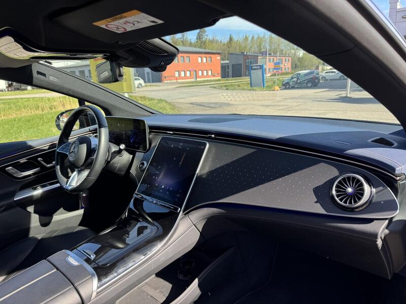 Mercedes-Benz EQE vaihtoauto