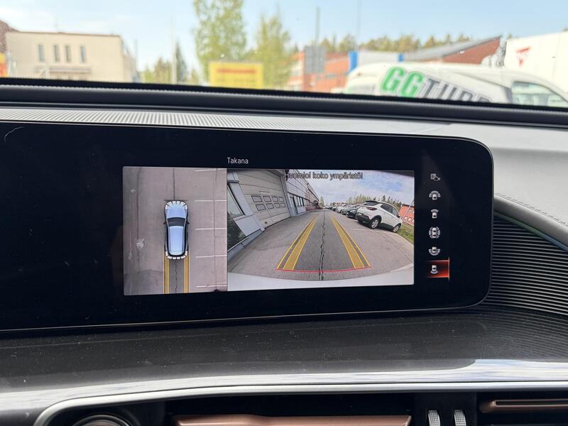 Mercedes-Benz EQC vaihtoauto