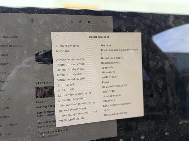 Tesla Model S vaihtoauto