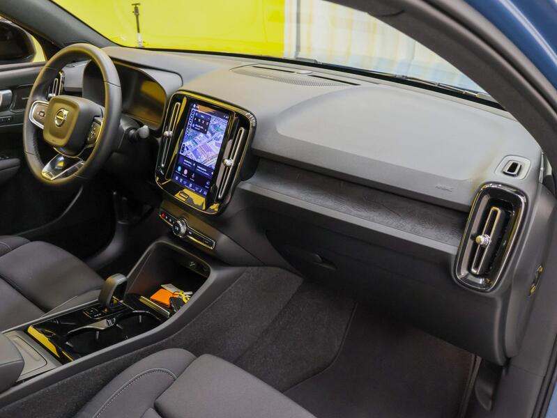 Volvo C40 vaihtoauto