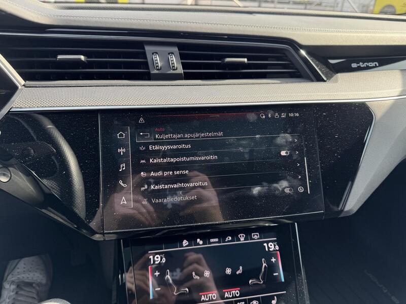 Audi e-tron vaihtoauto