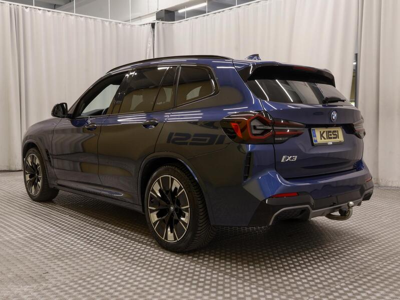 BMW iX3 vaihtoauto