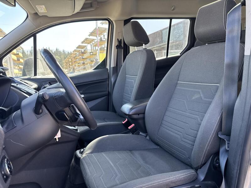 Ford Tourneo Connect vaihtoauto