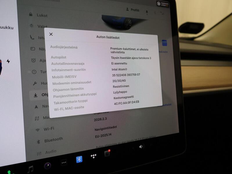 Tesla Model 3 vaihtoauto