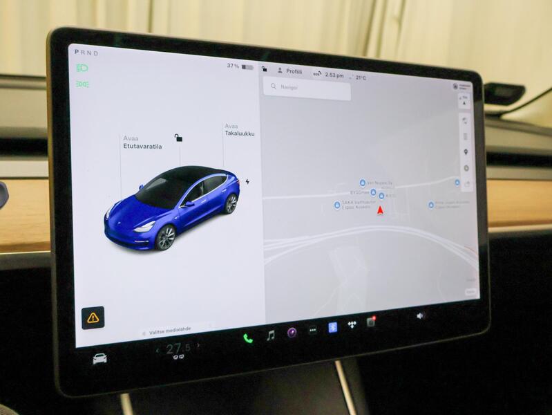 Tesla Model 3 vaihtoauto