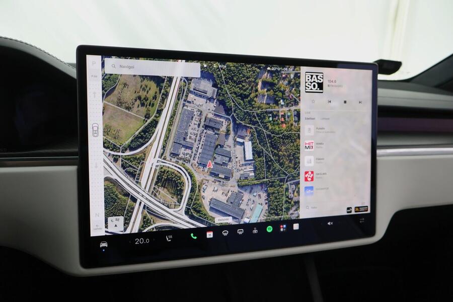 Tesla Model X vaihtoauto