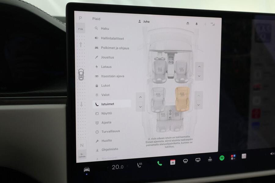 Tesla Model X vaihtoauto
