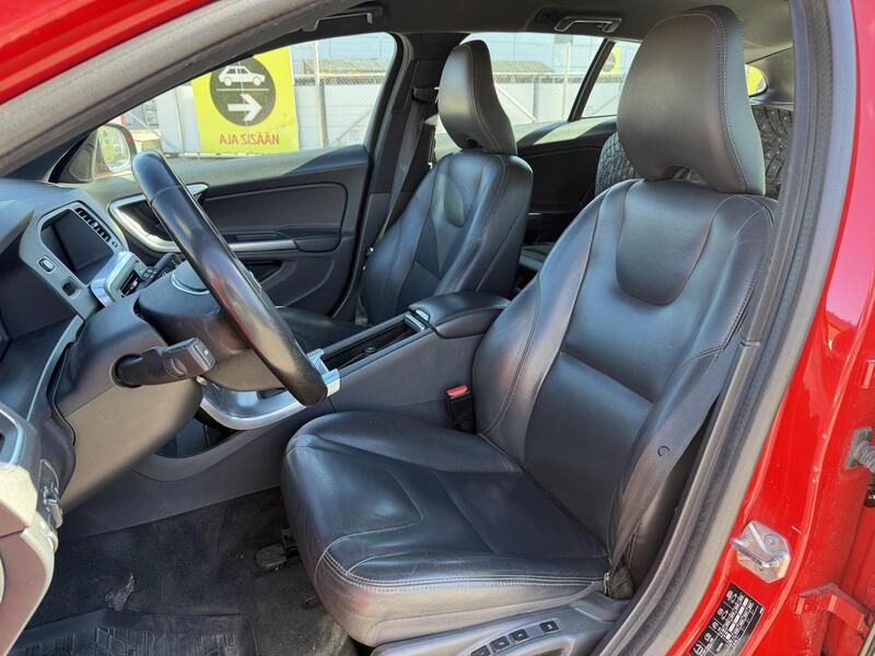 Volvo V60 Cross Country vaihtoauto