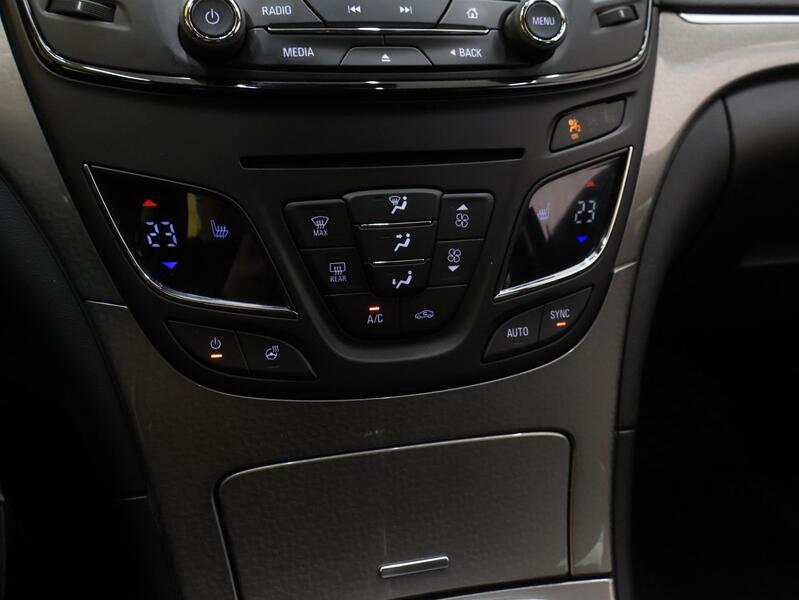 Opel Insignia vaihtoauto