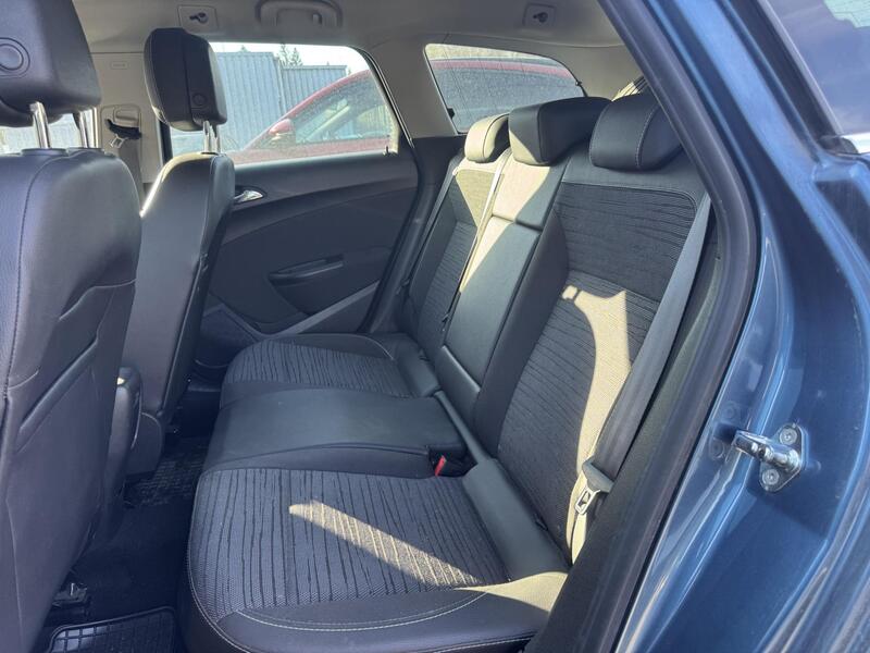 Opel Astra vaihtoauto