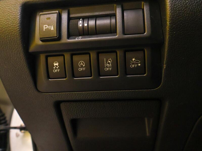 Subaru Legacy vaihtoauto