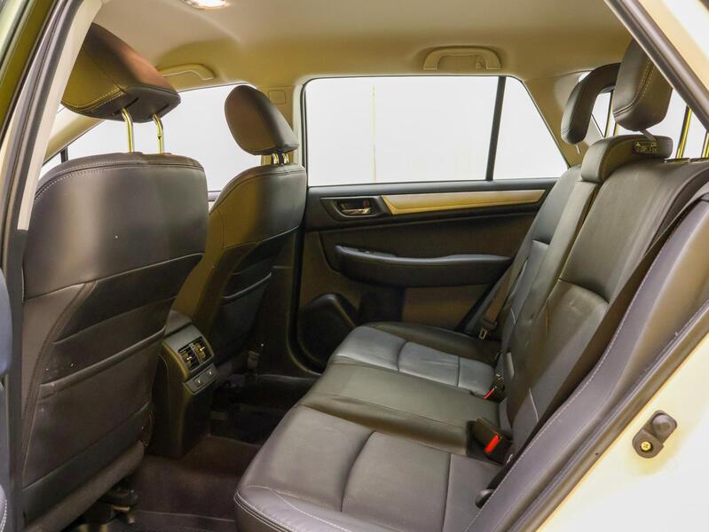 Subaru Legacy vaihtoauto