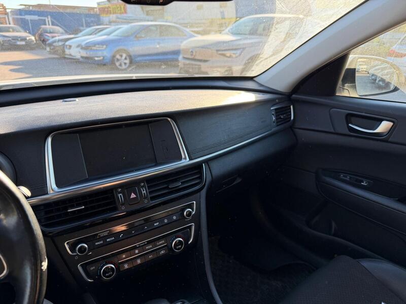 Kia Optima vaihtoauto