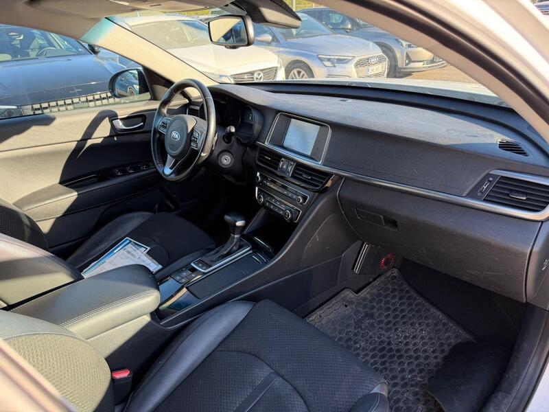 Kia Optima vaihtoauto