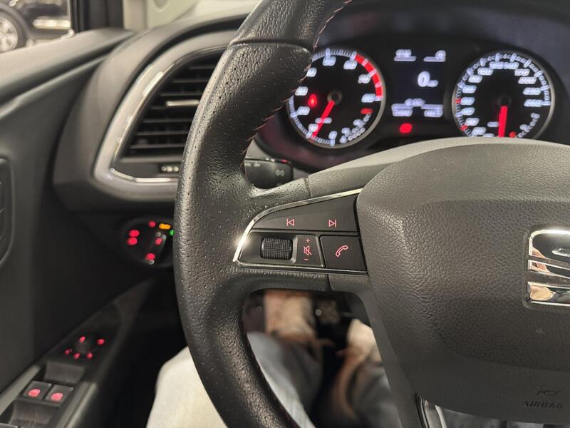 SEAT Leon ST vaihtoauto