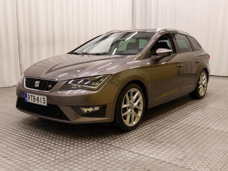 SEAT Leon ST vaihtoauto