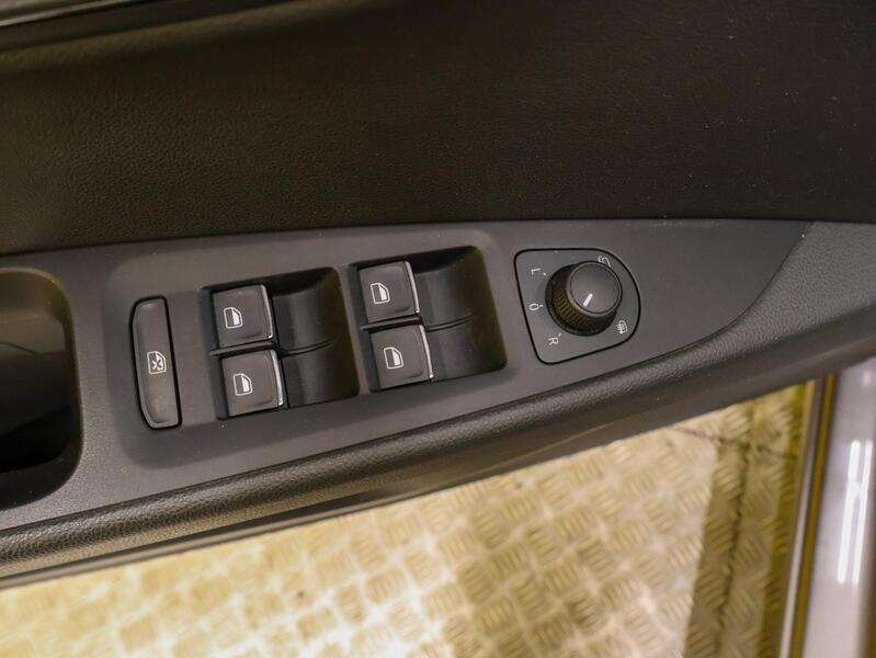 SEAT Leon ST vaihtoauto