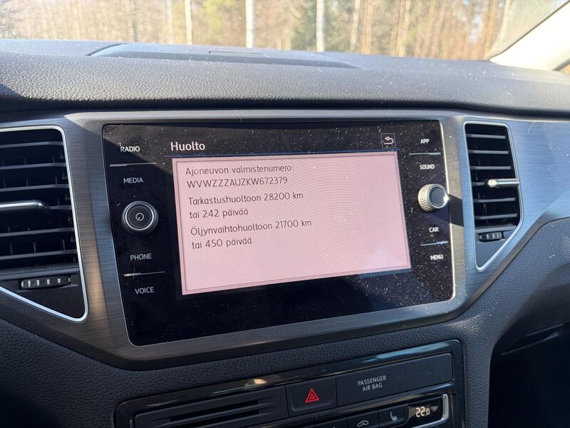 Volkswagen Golf Sportsvan vaihtoauto