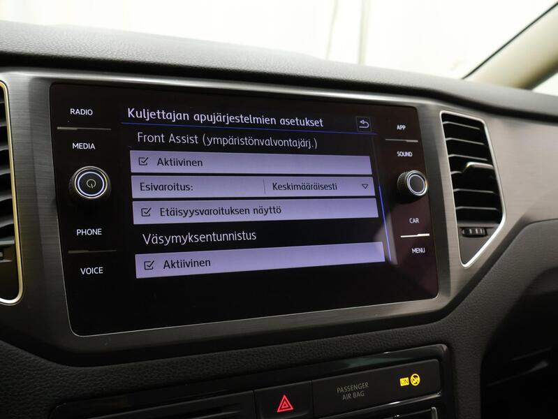 Volkswagen Golf Sportsvan vaihtoauto