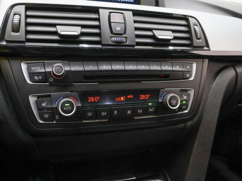 BMW 320 vaihtoauto