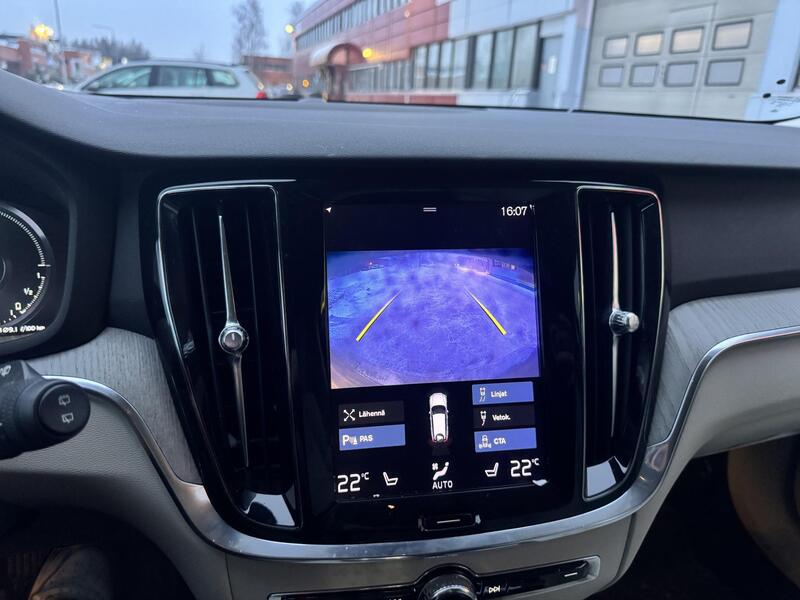 Volvo V60 vaihtoauto