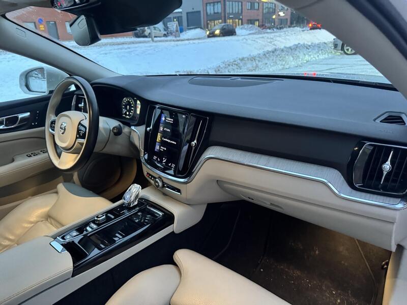 Volvo V60 vaihtoauto