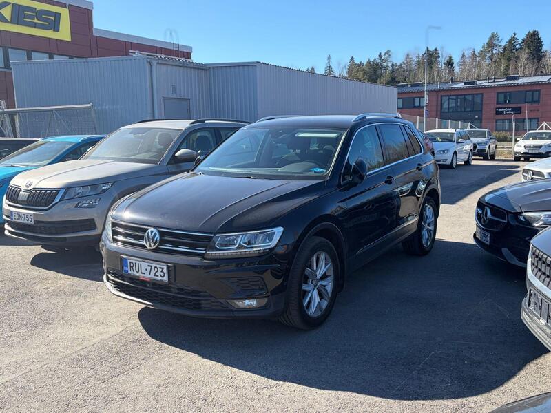 Volkswagen Tiguan vaihtoauto