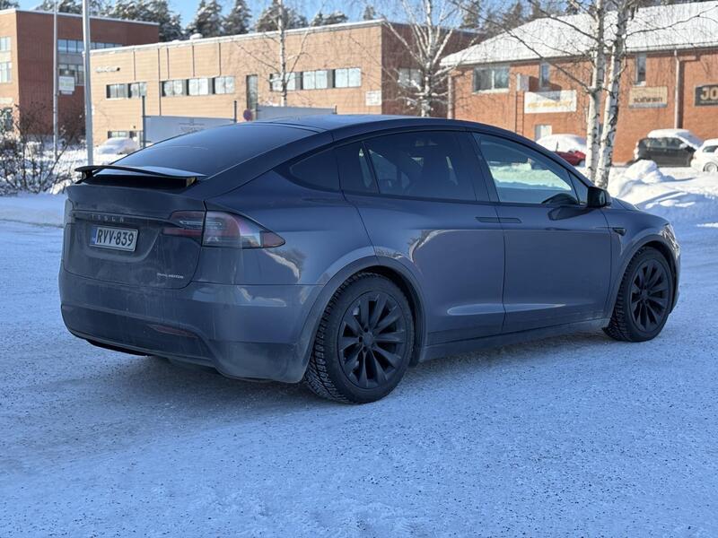 Tesla Model X vaihtoauto