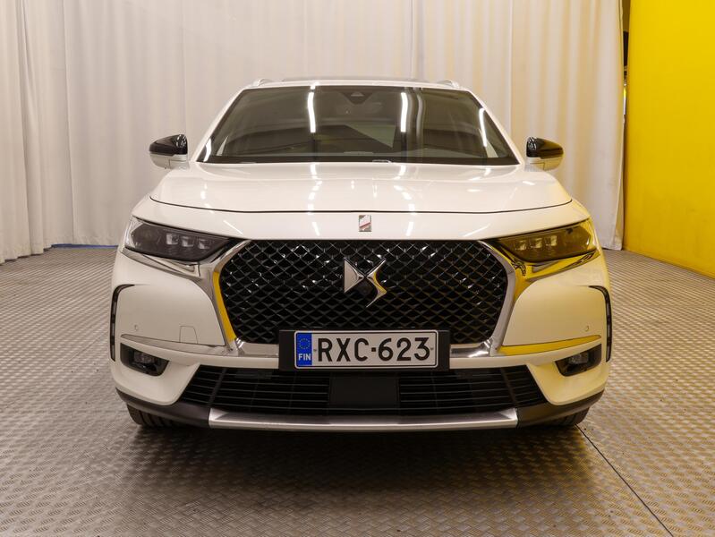 DS 7 vaihtoauto