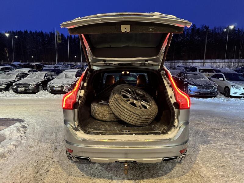 Volvo XC60 vaihtoauto