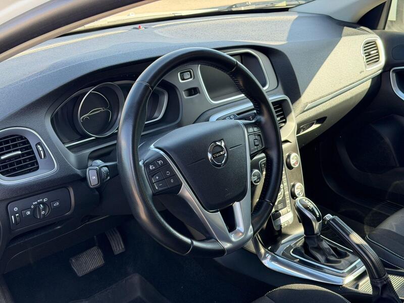 Volvo V40 vaihtoauto