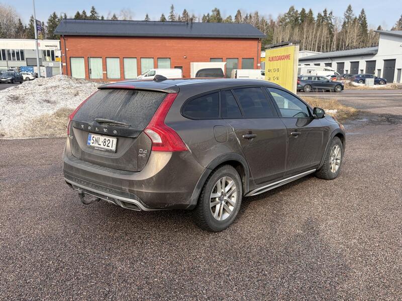 Volvo V60 Cross Country vaihtoauto